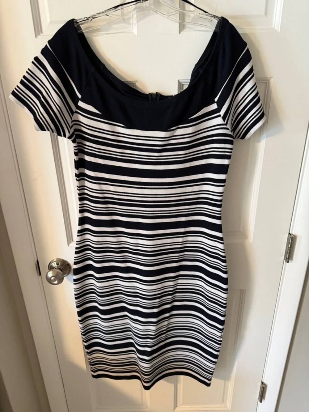 Michael Kors Striped Off-Shoulder Pique Knit Midi Dress Navy/White Size Large